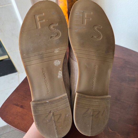 Franco Sarto Womens Size 8M Beige Leather Slip-On Loafers With Textured Design - Picture 9 of 11